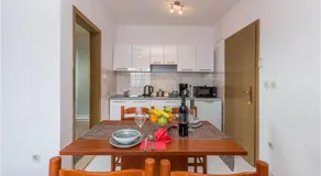 Beautiful Apartment In Biograd Na Moru With Wifi - Image 5