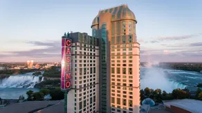 Skyline Hotel & Waterpark - Image 2