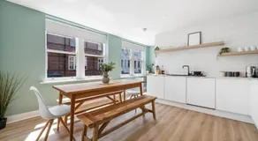 Lark Lane Hideaway - Image 4
