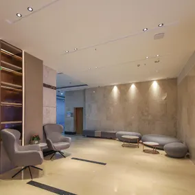 Lavande Hotel Wuhan Jianghan Road Dunli Gate Metro Station - Image 2