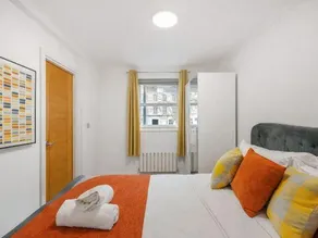 Sherborne Court - Image 2