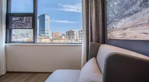 Atour Hotel Kunming Railway Station Joy City - Image 5