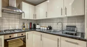 Notting Hill/Hyde Park - Cosy 2 Bed 2 Bath - Image 5