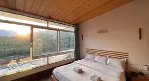 Hills and Horizon Resort - Image 2