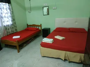 Ummi chalet b4 - Image 2