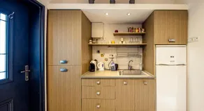 Nuriel Fruit & Guest House - Image 5