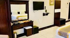 شقق روز وود للشقق المخدومة - Image 5