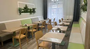 Carnival City Hotel Oradea - Image 4
