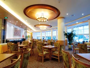 Chengdu Jinrui Yangguang Hotel - Image 3