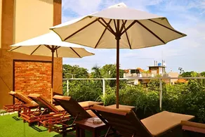 Agapanthus 2 BR Duplex Apartment SU14 - Image 3