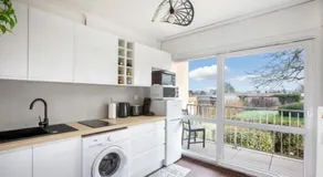 L'Eden Appart, Studio avec cuisine séparée, Idéal Pros, Fibre Haut débit, Garage, 2 Balcons, Très Calme et Confortable, Arrivée Autonome, Rez de Chaussée - Image 4