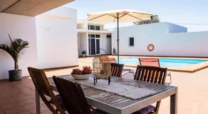 villa dulce celestin lanzarote (wifi y piscina climatizada por el sol ) - Image 5