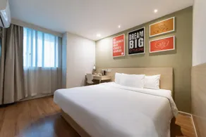 Hanting Hotel Yangzhou Wenchangge Shouxihu Road - Image 2