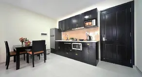 Kosmos Apart Hotel Phu Quoc - Night market & Walkin to beach - Image 4