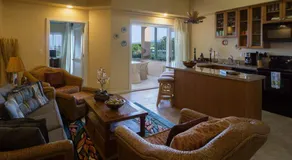 Ocean View Villa at Kahaluu Beach - Image 2