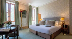 Hotel Château Des Alpilles - Image 2