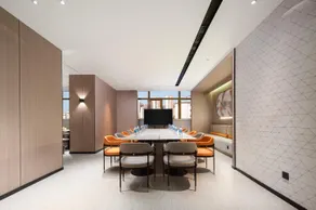 Borman Hotel Wuhan Central Plaza Wuhuan Sports Center - Image 5