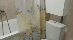 Cameră privata cu baie Tina, Iulius Mall - Image 2