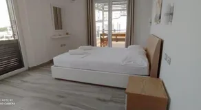 Matthews Beach House - Image 2