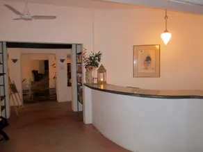 The Station Retreat Hotel - Image 4