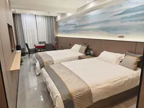 Hongrui Hotel - Image 5