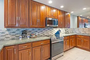 Sands of Kahana Oceanfront 3-Bedroom 3-Bathroom Penthouse Sleeps 8 and Complimentary Rental Car w 6 Nights SOK-381 by KBM - Image 2