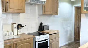 Super Cheap APRIL Prices! - Perfect Contractor Accommodation, Up to 7 guests - Image 3