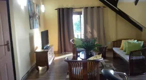 SHAY LYAH SELF CATERING - Image 2