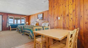 Cavalier by the Sea - Image 5
