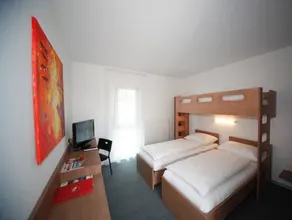 Bernstein-Motel Marchegg - Image 2