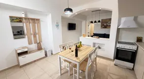 Katy's Home - Image 5