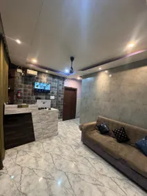 HOTEL AARNA - Image 2