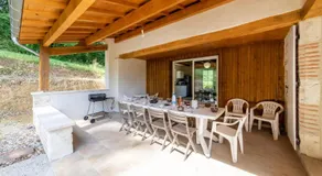 La maison dans la nature - Cadre exceptionnel au bord de cours deau - Image 3