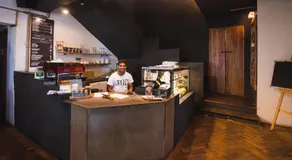 The Old Quarter Hostel - Image 3