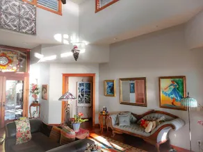Kona Palace in Captain Cook - Image 2