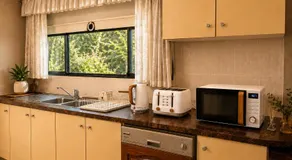 Cozy Kingsford Home - Image 5