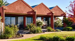 Tuileries at De Bortoli Rutherglen - Image 4