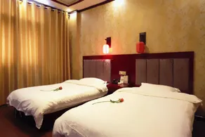 Liting Business Hotel - Image 2