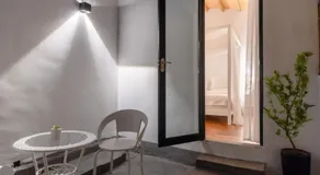 Su Jiu Apartment - Image 4