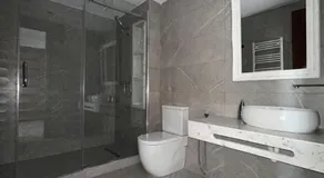 Central & Design 2 Bedroom, Oran - Image 2