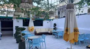 Ados Hotel - Image 5