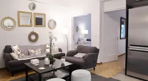 Luxury, Spacious apartment near Megaro Mousikis. Ideal for professionals and families. - Image 2