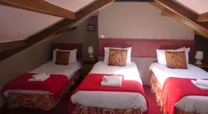 The George Inn - Image 2