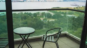 Marina View 3BR Permas w Bathtub & Seaview Balcony Permas by Our Stay - Image 5