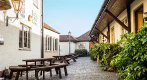 The Half Moon Inn and Country lodge - Image 4