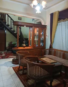 Gestur First House Syariah Hostel - Image 2