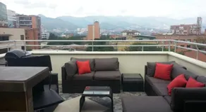 Calle 8 Suites - Image 4