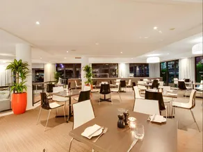 Hotel & Apartments Brisbane - Image 5
