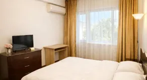 Warm Place In Old Town - Image 2