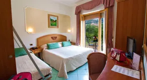 Hotel Savoia Sorrento - Image 2